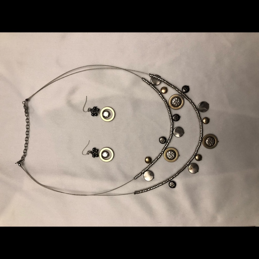 Christopher and Banks jewelry set